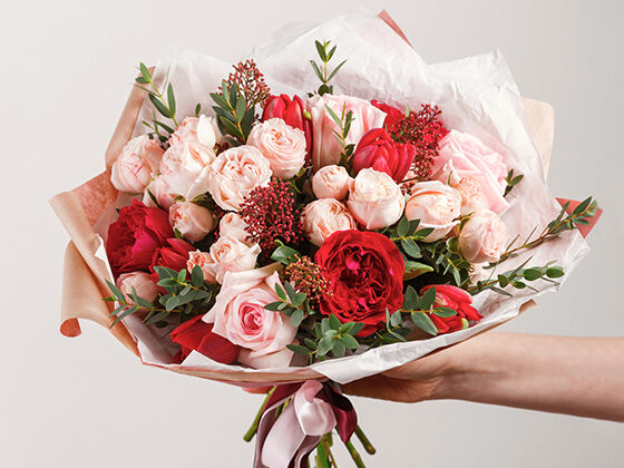 Gift Boxed Red Roses